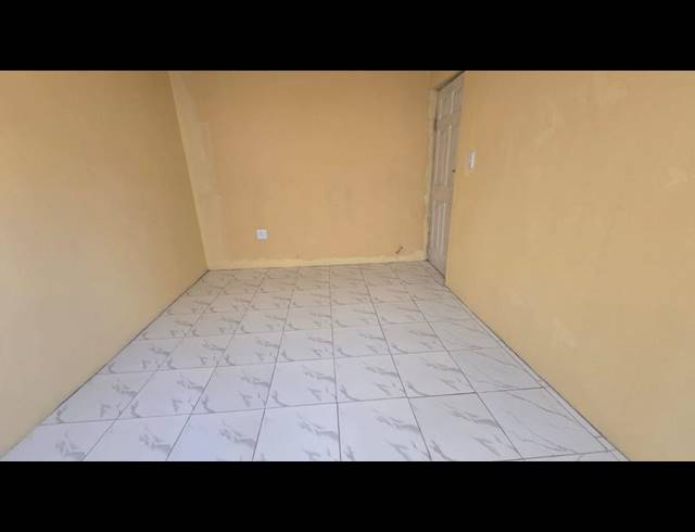 2 BEDROOM PROPERTY TO RENT IN CROFTDENE